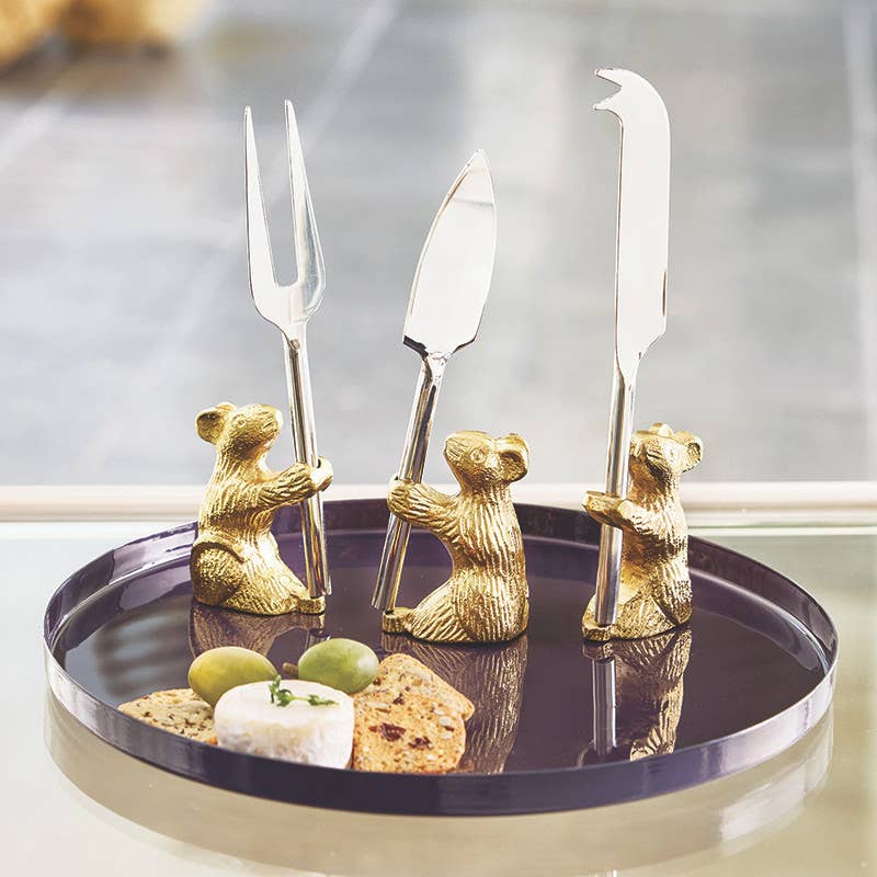 Mice Cheese Knives - Set of 3: Mouse: 2.5" H x 1.75" W ,  Mouse with Knife: 6.5" H x 1.75" W x 1.25" D